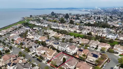 1012 Rock Harbor Pt, Hercules, CA 94547 photo 2