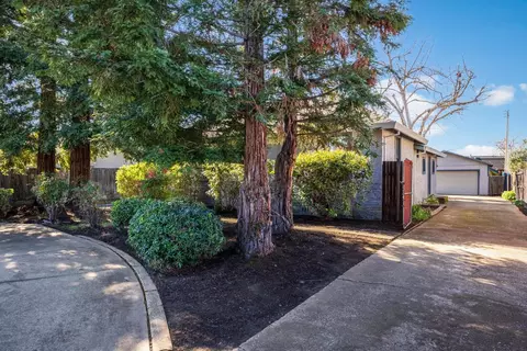 3125 Kobrock Way, Carmichael, CA 95608 photo 3