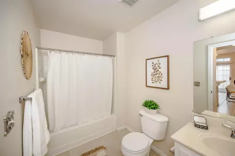 Bath - 1107 Greene Ter, Davis, CA 95618 photo 1 of 3