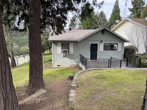24005 Fowler Ave, Colfax, CA 95713 photo 2