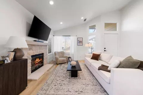 Living - 3724 Black Eagle Dr, Antelope, CA 95843 photo 1 of 3