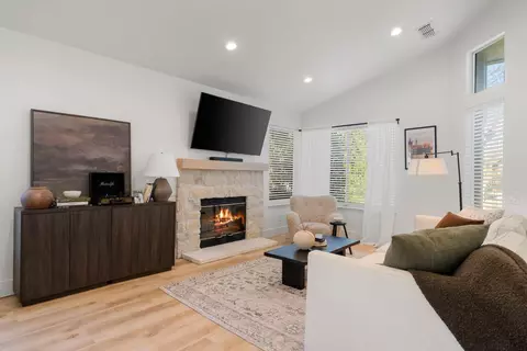 Living - 3724 Black Eagle Dr, Antelope, CA 95843 photo 2 of 3