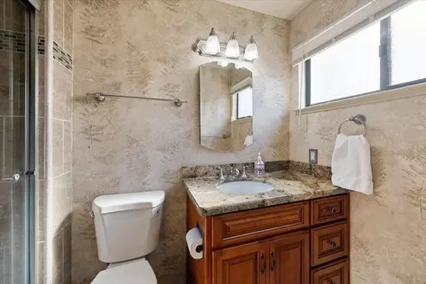 Bath - 5454 Crestline Dr, Foresthill, CA 95631 photo 2 of 3