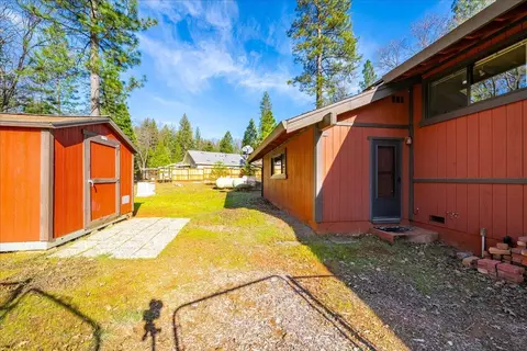 Exterior - 5454 Crestline Dr, Foresthill, CA 95631 photo 21 of 24