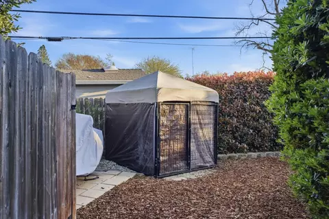 Exterior - 6810 Rappahannock Way, Carmichael, CA 95608 photo 22 of 27