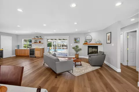 Living - 6810 Rappahannock Way, Carmichael, CA 95608 photo 1 of 6