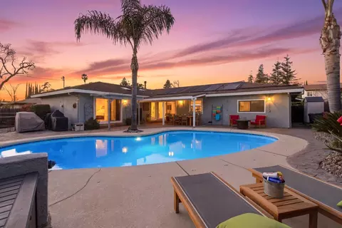 Exterior - 6810 Rappahannock Way, Carmichael, CA 95608 photo 2 of 27