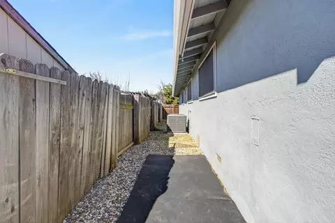 Exterior - 6810 Rappahannock Way, Carmichael, CA 95608 photo 23 of 27