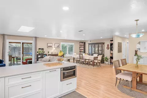 5220 Shelato Way, Carmichael, CA 95608 photo 8