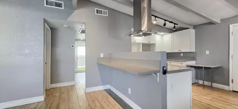 Entry Way - 206 W 20th St, Tracy, CA 95376 photo 1 of 2