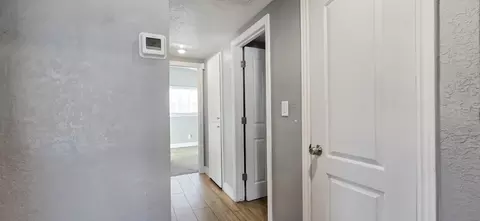 Entry Way - 206 W 20th St, Tracy, CA 95376 photo 2 of 2