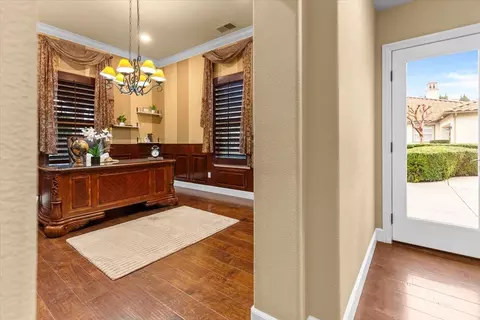 Entry Way - 3168 N Hutton Pl, Tracy, CA 95377 photo 6 of 8