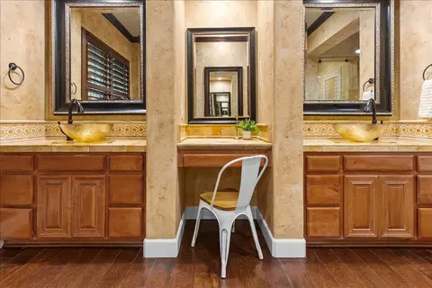 Bath - 3168 N Hutton Pl, Tracy, CA 95377 photo 4 of 9