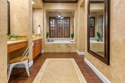Bath - 3168 N Hutton Pl, Tracy, CA 95377 photo 5 of 9