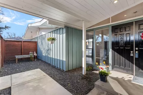 1001 W Granger Ave, Modesto, CA 95350 photo 4