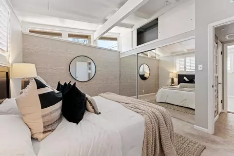 Bedroom - 4845 Hazelwood Ave, Carmichael, CA 95608 photo 2 of 4