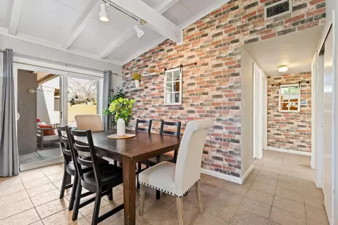 Dining - 4845 Hazelwood Ave, Carmichael, CA 95608 photo 1 of 2