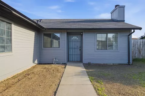 Exterior - 2104 Olive Branch Dr, Modesto, CA 95351 photo 2 of 6