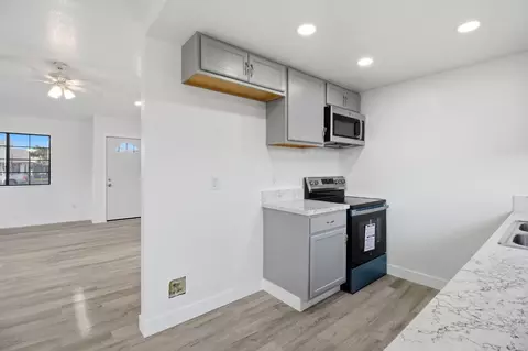 Entry Way - 2104 Olive Branch Dr, Modesto, CA 95351 photo 1 of 2