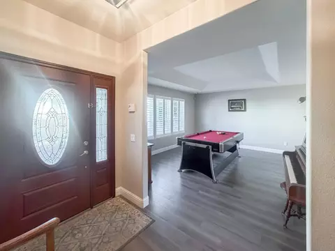 Entry Way - 5500 Stately Oak Ln, Carmichael, CA 95608 photo 1 of 1