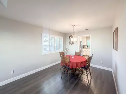Dining - 5500 Stately Oak Ln, Carmichael, CA 95608 photo 2 of 2