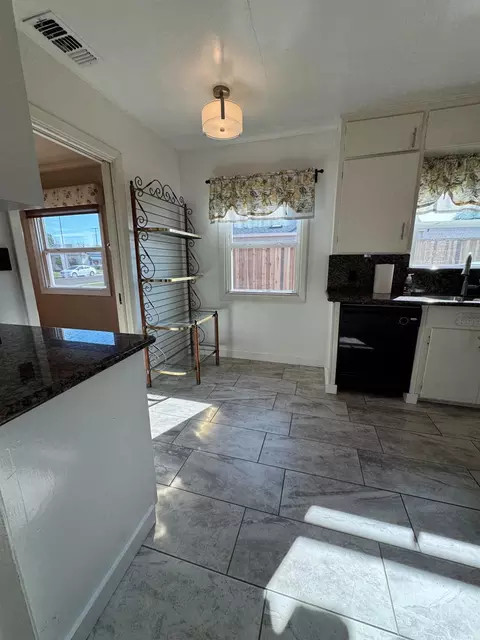 709 S Lee Ave, Lodi, CA 95240 photo 6