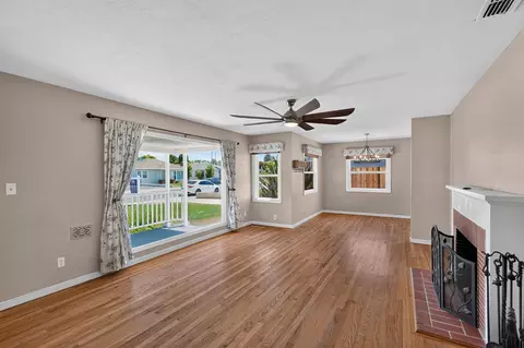 Living - 709 S Lee Ave, Lodi, CA 95240 photo 2 of 6