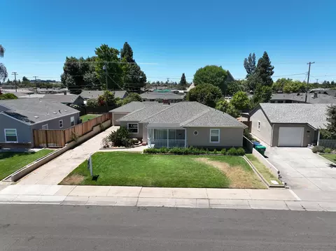 View/Area - 709 S Lee Ave, Lodi, CA 95240 photo 1 of 4