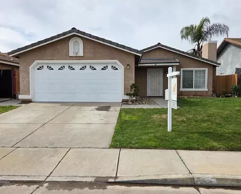 93 S Dana Ave, Planada, CA 95365 photo 1