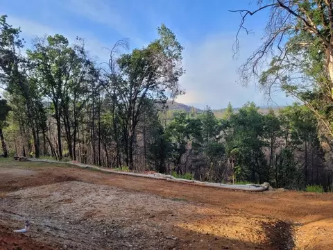 21602 Oxnard Ct, Grass Valley, CA 95949 photo 4