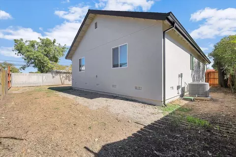 Exterior - 4470 College Way, Olivehurst, CA 95961 photo 7 of 7
