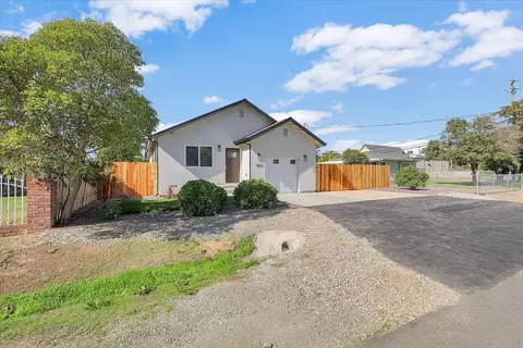 4470 College Way, Olivehurst, CA 95961