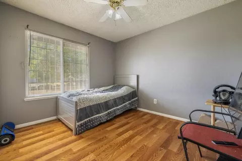 Bedroom - 808 Cadillac Dr, Modesto, CA 95351 photo 2 of 3
