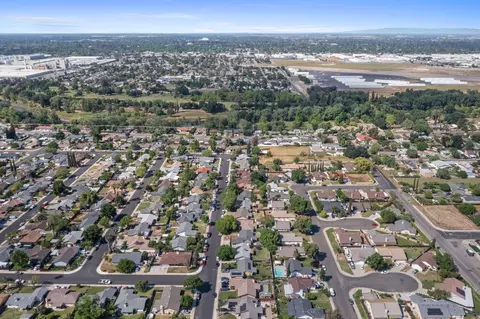 View/Area - 808 Cadillac Dr, Modesto, CA 95351 photo 3 of 11