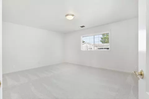 Bedroom - 3723 Modoc Pl, Davis, CA 95618 photo 5 of 5