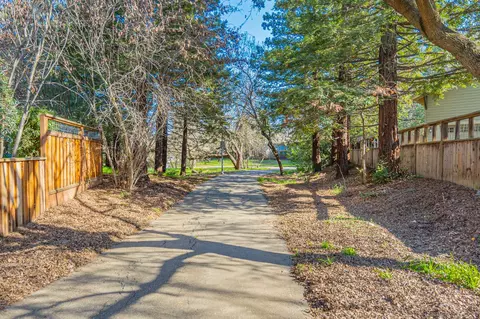 Entry Way - 3723 Modoc Pl, Davis, CA 95618 photo 3 of 3