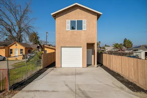 2379 E Willow St, Stockton, CA 95205