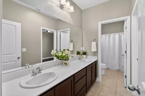 1444 Bicker Cir, Folsom, CA 95630 photo 36