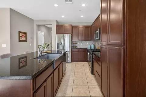 1444 Bicker Cir, Folsom, CA 95630 photo 8