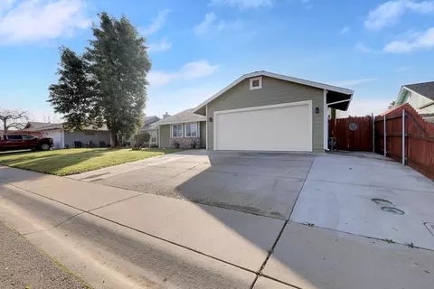 2682 Pear St, Live Oak, CA 95953 photo 3