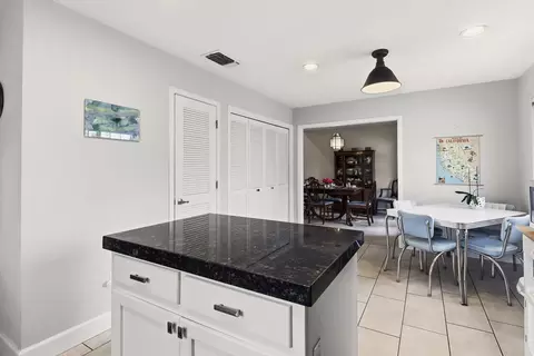 Kitchen - 3216 Oyster Bay Ave, Davis, CA 95616 photo 8 of 8