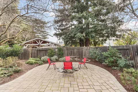 Exterior - 3216 Oyster Bay Ave, Davis, CA 95616 photo 9 of 29