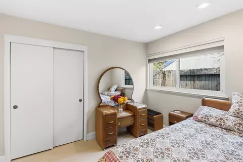 Bedroom - 3216 Oyster Bay Ave, Davis, CA 95616 photo 5 of 7