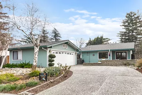 Exterior - 3216 Oyster Bay Ave, Davis, CA 95616 photo 2 of 29