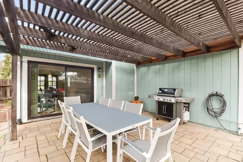 Exterior - 3216 Oyster Bay Ave, Davis, CA 95616 photo 18 of 29