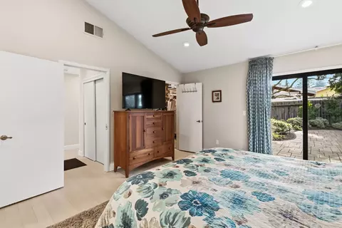 Bedroom - 3216 Oyster Bay Ave, Davis, CA 95616 photo 3 of 7
