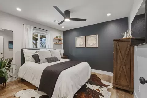 Bedroom - 6348 Horseshoe Bar Rd, Loomis, CA 95650 photo 5 of 5