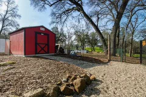 Exterior - 6348 Horseshoe Bar Rd, Loomis, CA 95650 photo 25 of 31