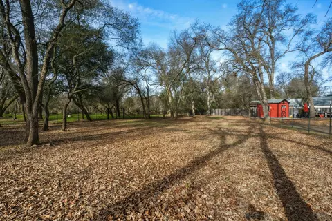 Exterior - 6348 Horseshoe Bar Rd, Loomis, CA 95650 photo 29 of 31