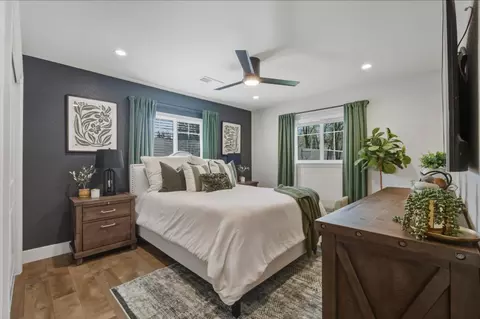 Bedroom - 6348 Horseshoe Bar Rd, Loomis, CA 95650 photo 1 of 5